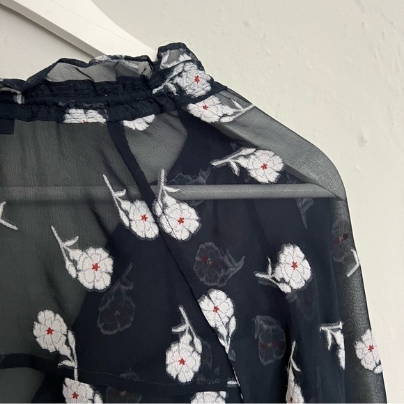Rag & Bone Bennett Sheer Silk Blend Floral Blouse Navy White Size Small - Picture 11 of 15